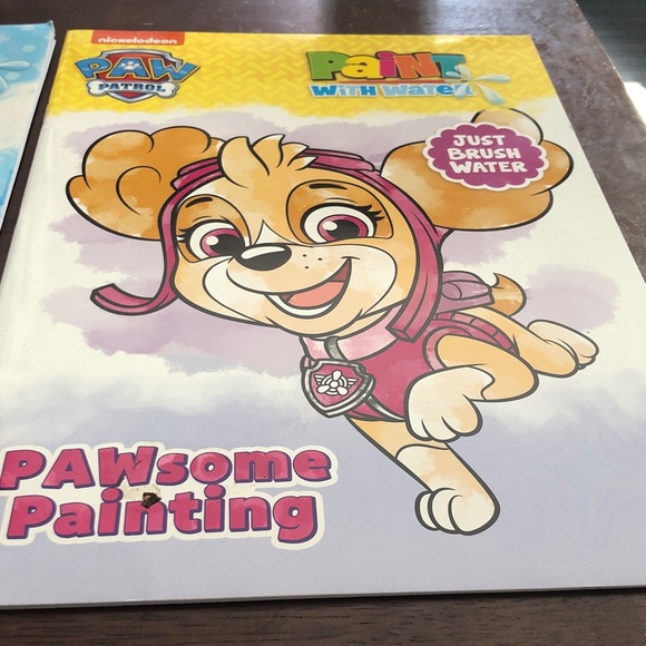 ποΈ Nickelodeon Baby Shark and PAW Patrol Water Paint Books - Picture 3 of 5